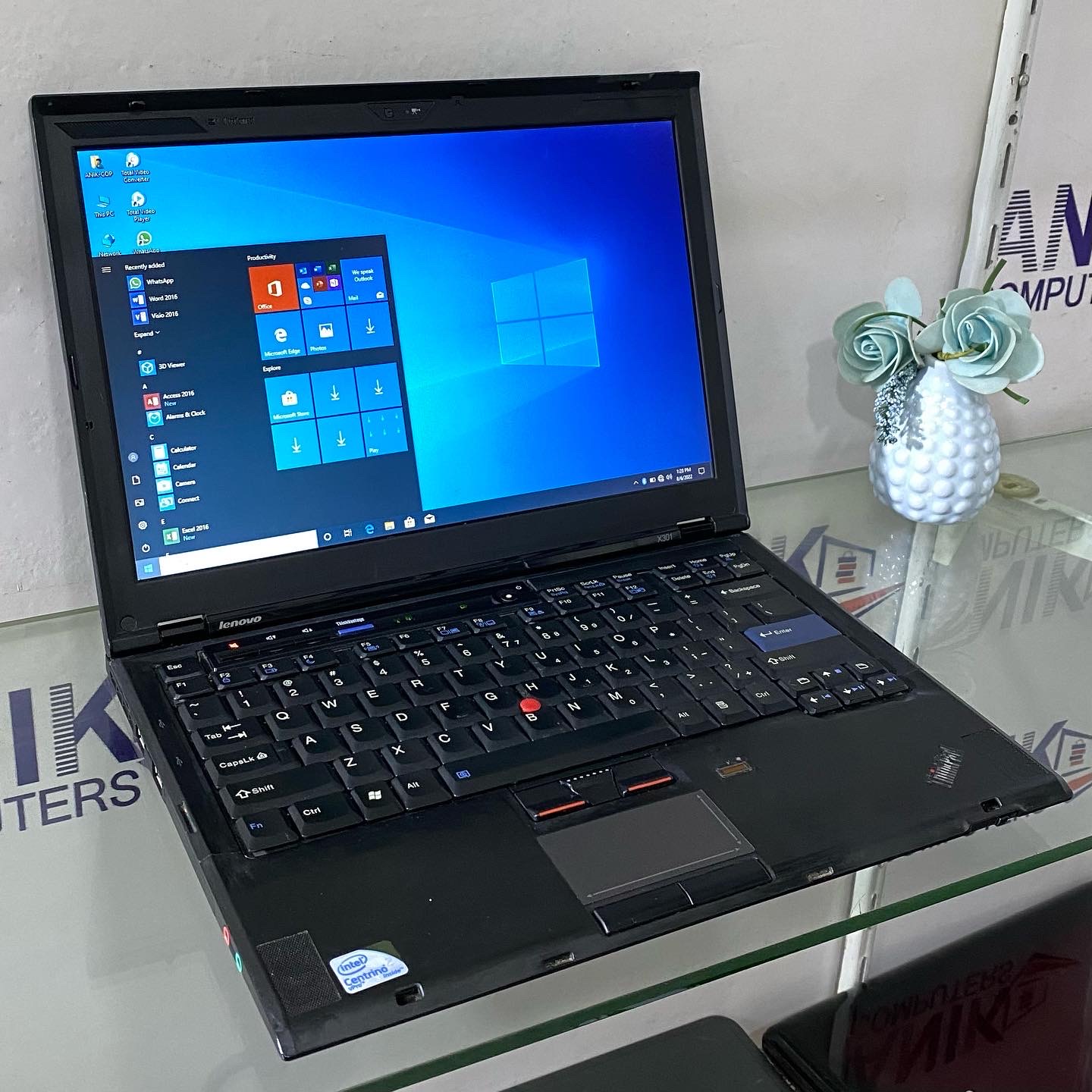 Lenovo Thinkpad X301 Laptop - Core 80GB ssd - 4GB Ram - WIN 10 aniklimited