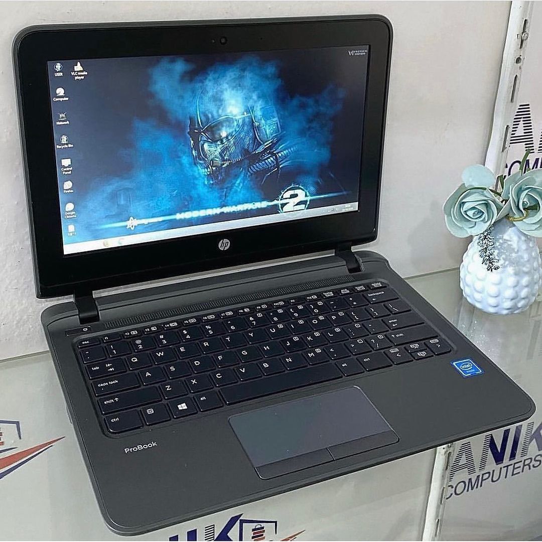 HP Probook 11 Ultraslim Laptop - SuperFast - 12 inches- Core i3 - 128GB SSD  - 4GB Ram - 8 Hrs