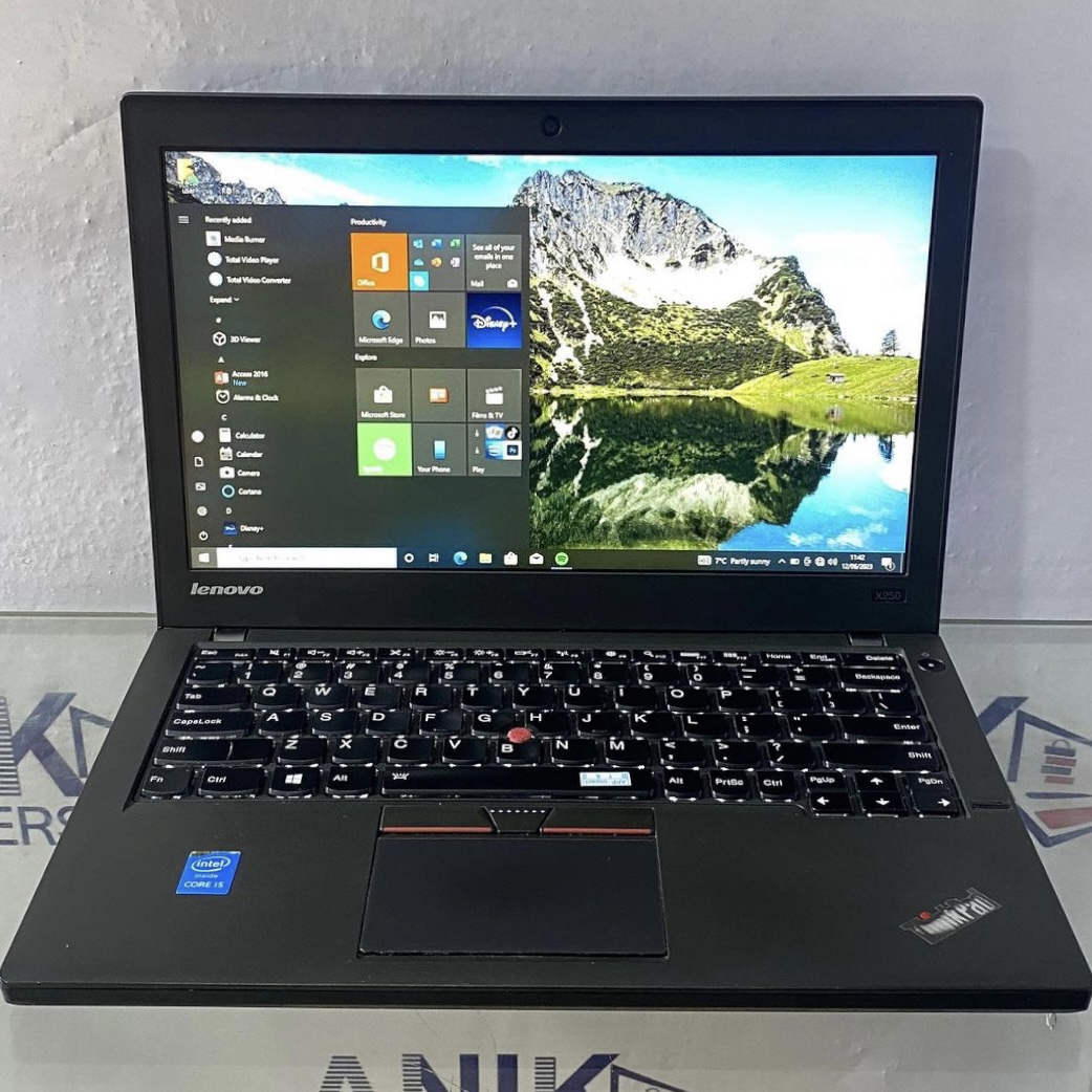 Lenovo Thinkpad x250 - Intel Core i5 - 12 Inches - 500GB - 8GB Ram -  Keyboard Light