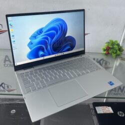 Dell Inspiron 7506 - 2n1 Laptop - 11th gen - Core i5 - 512gb ssd - 12GB Ram - Touchscreen