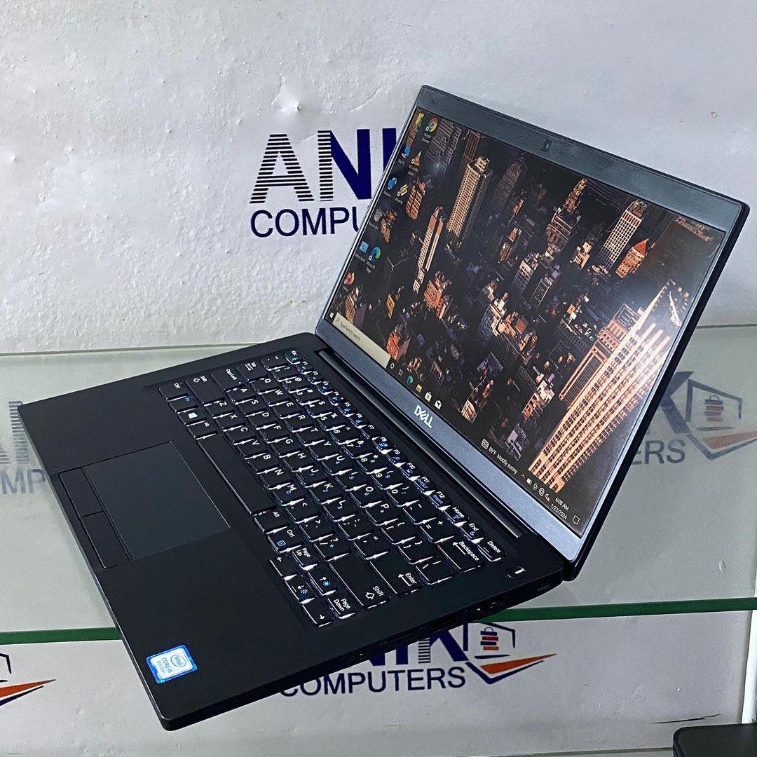 3379D8B8-4A8C-4A24-A52B-04866CFC3EE2